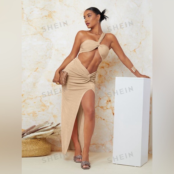 SHEIN 2 piece set - Picture 3 of 4